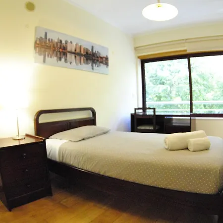 Parque Nacoes Prime 21 3 Quartos Апартаменты