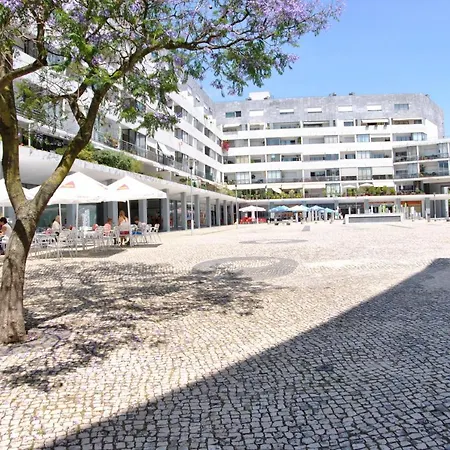 Parque Nacoes Prime 21 3 Quartos Апартаменты Лиссабон